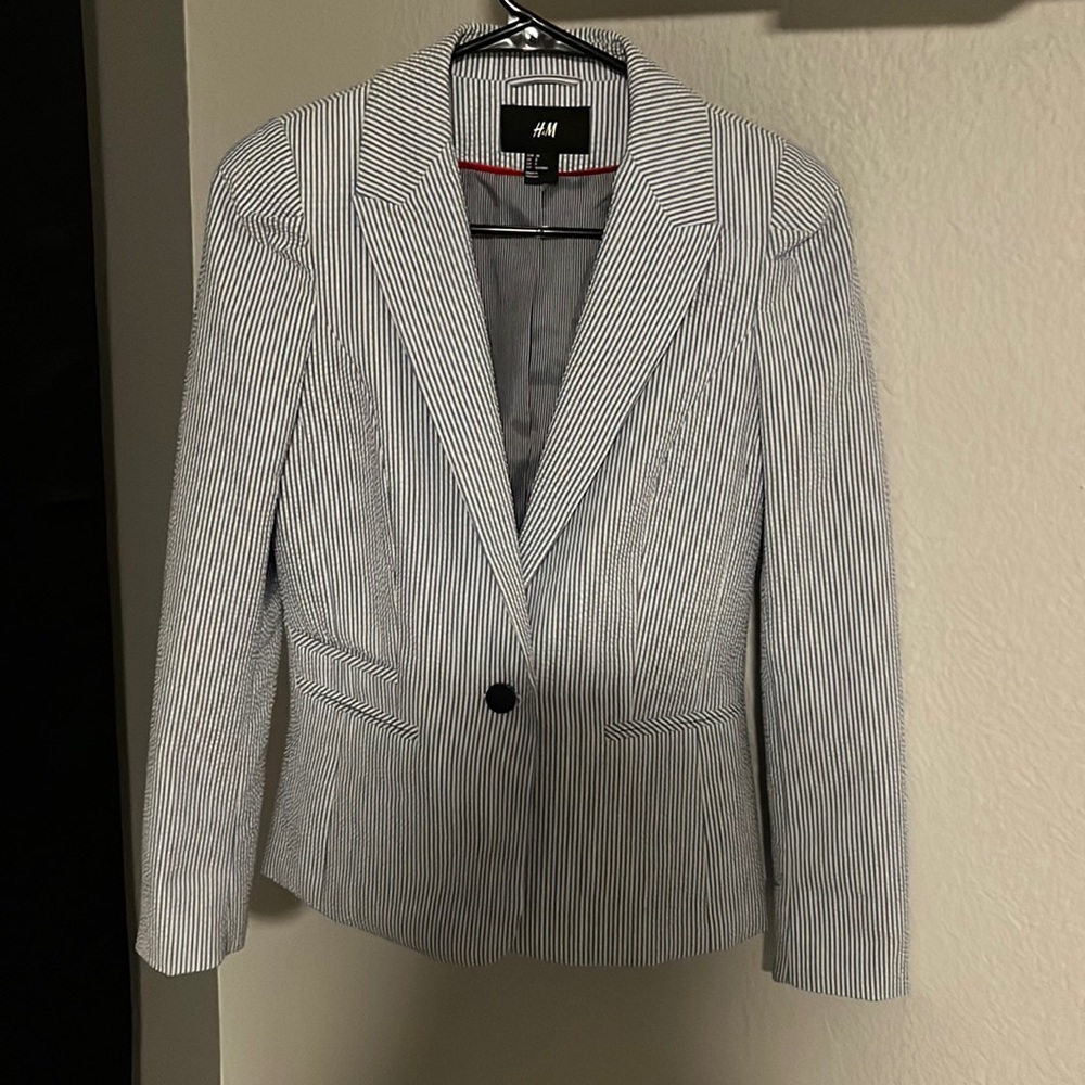 H&M striped blazer. Light blue & white. Business causal. Never worn.